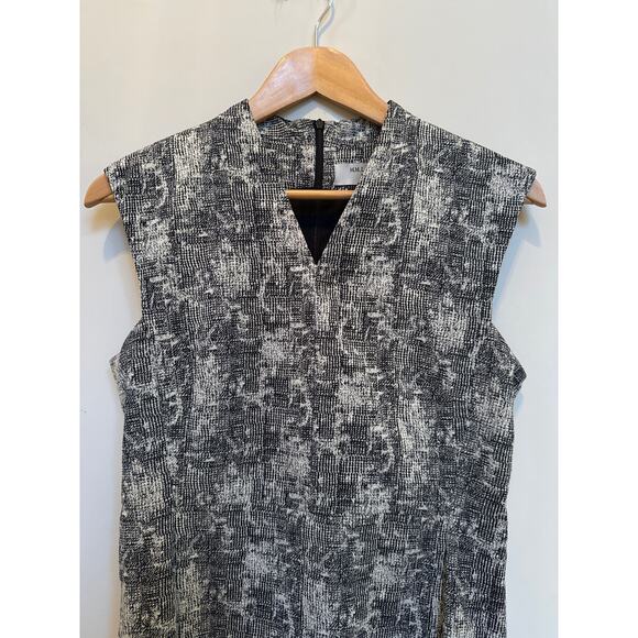 M.M Lafluer Black and White Sheath Lined Dress Size 10 Office Career Classic - Picture 3 of 7